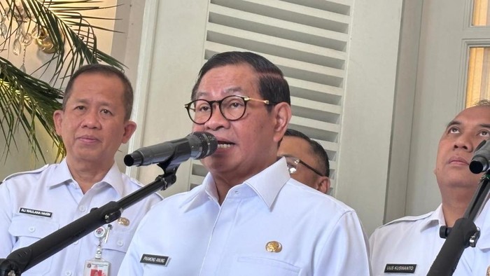 Pramono Siap Ikuti Kebijakan Prabowo soal WFH Seminggu Sekali demi Hemat BBM