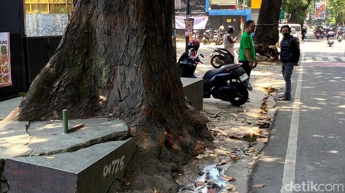 Harapan Orang Tua Siswa SMAN 5 Bandung yang Tewas dalam Bentrokan Usai Bukber