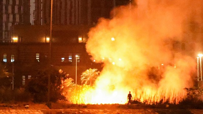 AS dan Israel Dilaporkan Gempur Fasilitas Gas Strategis Iran di South Pars