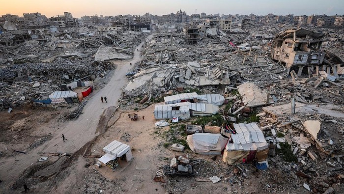 13 Warga Gaza Tewas Akibat Serangan Israel, Termasuk Ibu Hamil