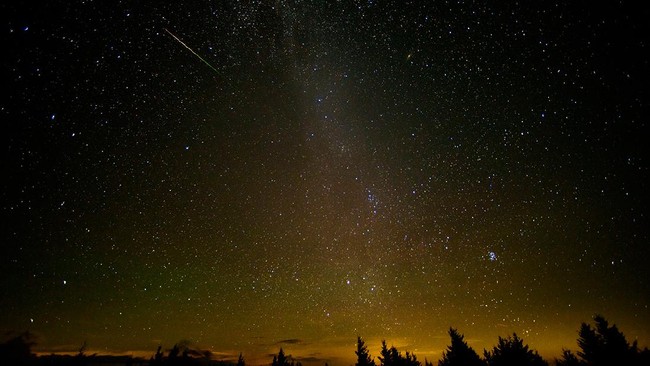 Fenomena Benda Bercahaya di Langit Malang Diduga Rudal, BMKG Beri Penjelasan