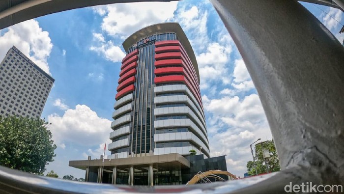 KPK Periksa Forwarder, Dalami Dugaan Suap Tambahan di Bea Cukai