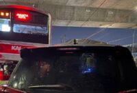 Kronologi Minibus Tertabrak KRL di Bogor, Sopir Diduga Melarikan Diri