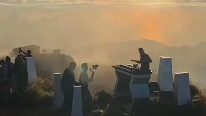 Viral WNA Nge-DJ di Puncak Gunung Batur, Dinas Pariwisata Bali Lakukan Penelusuran