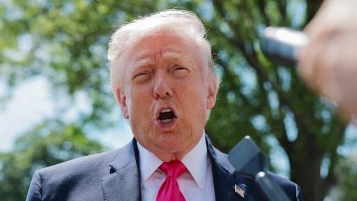 Tuduh Iran Langgar Gencatan Senjata, Trump Kirim Delegasi Nego ke Pakistan