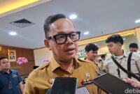 Wamendagri Tegaskan KTP Hilang Tidak Didenda, Hanya Dikenakan Biaya Cetak Ulang